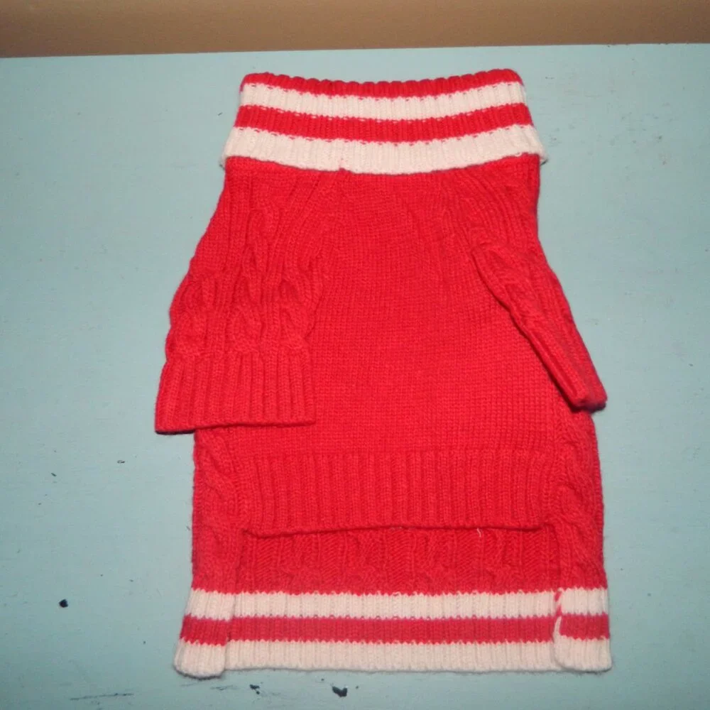 Mark & Graham Cable Knit Dog Sweater 